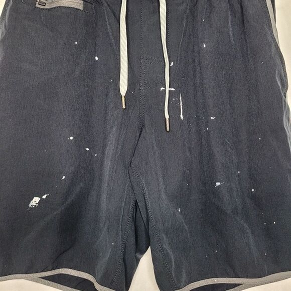 Vuori Banks Shorts Size Small - Picture 3 of 9